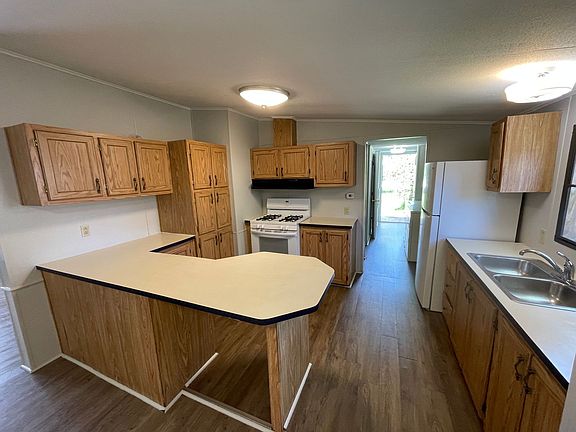 2nd image of 1319 S 23rd St