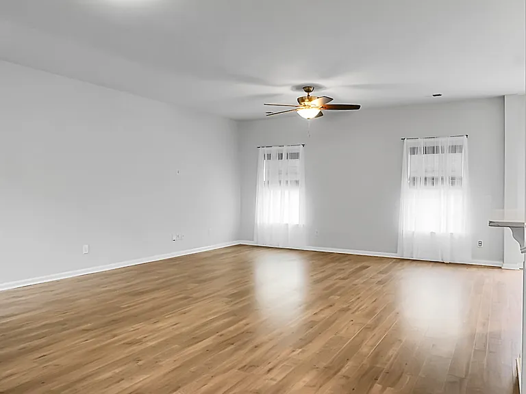 210 Daniels Creek Cir — Photo 14