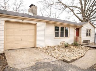 5619 N Hutson Rd, Kansas City, MO 64151