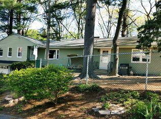 4 Juniper Ter, Groveland, MA 01834