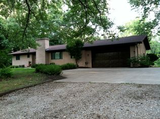 6055 Pontiac Trl, West Bloomfield, MI 48323