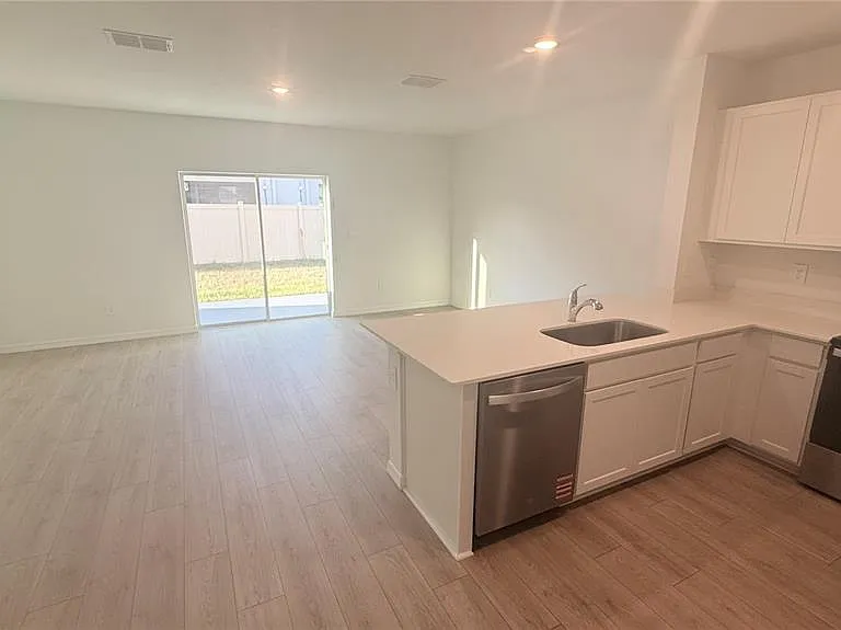 17209 English Chestnut Way — Photo 9
