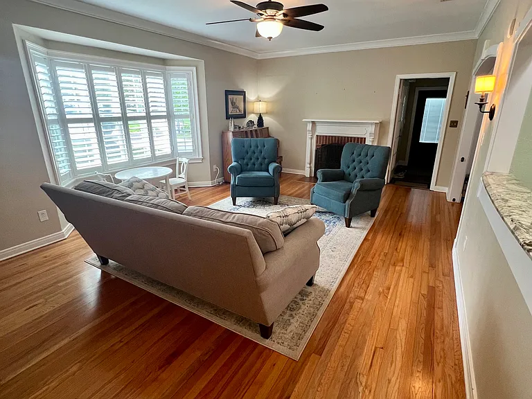 2408 Cambridge Ave — Photo 8