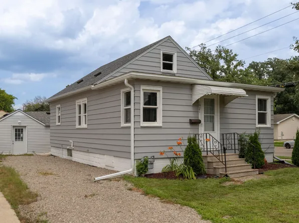 1921 E Oakland Ave, Austin, MN 55912