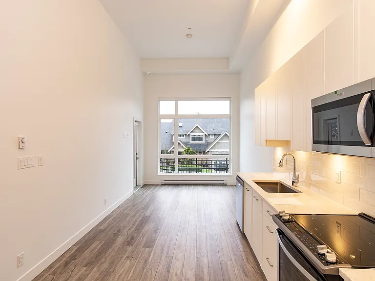951 Charland Ave #108 — Photo 16