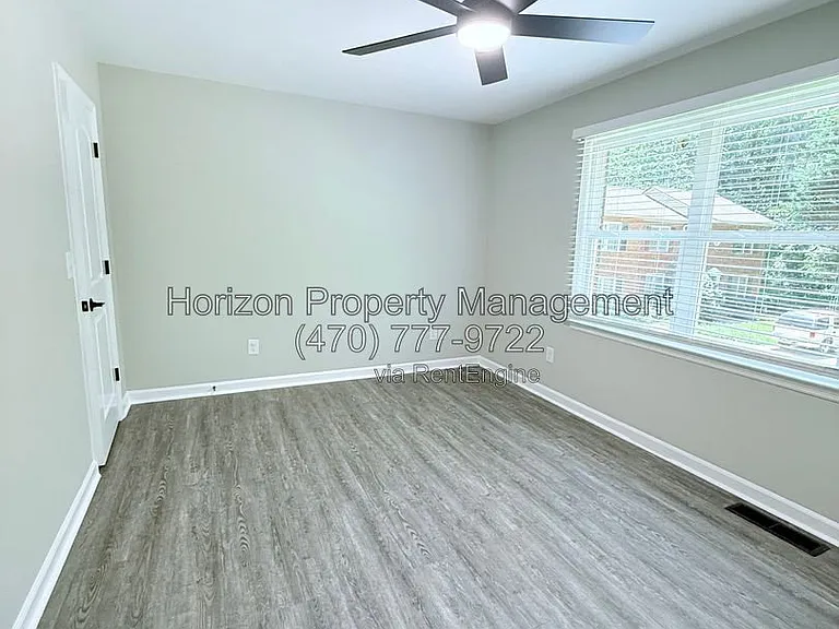4030 Hidden Hollow Dr #A — Photo 18