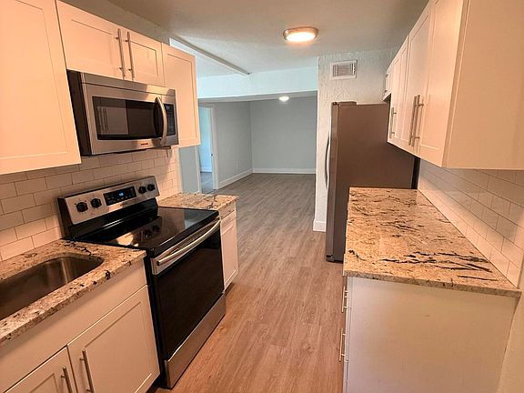3rd image of 508 Palmetto Street