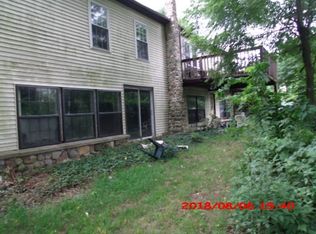 5475 W Orland Rd, Angola, IN 46703