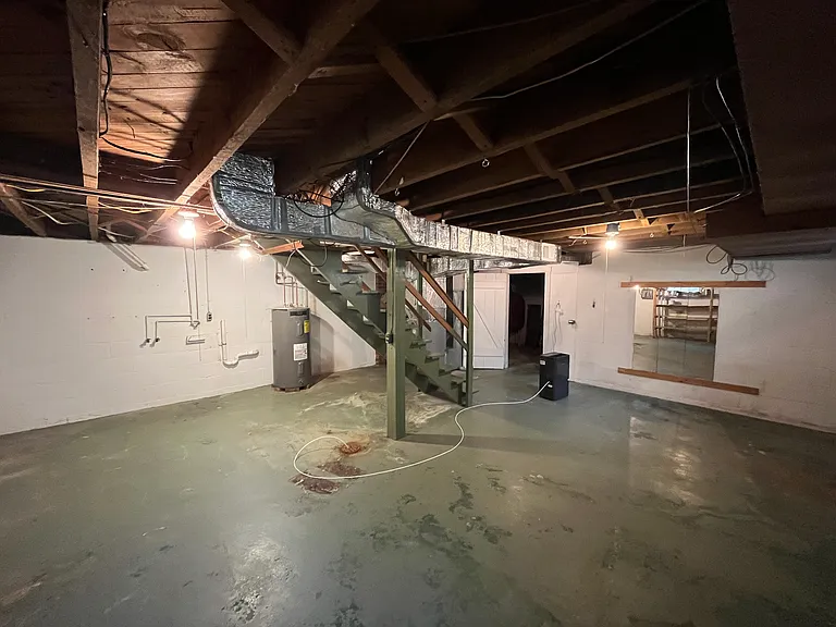 202 Maple Ln — Photo 26