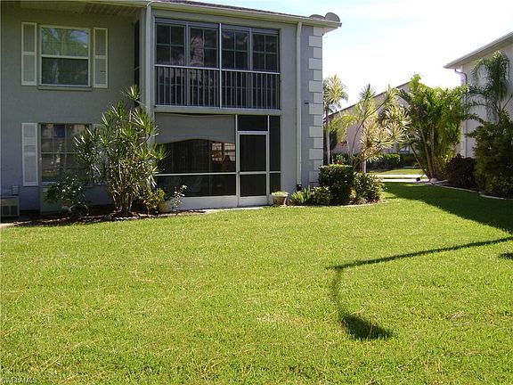 3rd image of 7074 Nantucket Cir #1