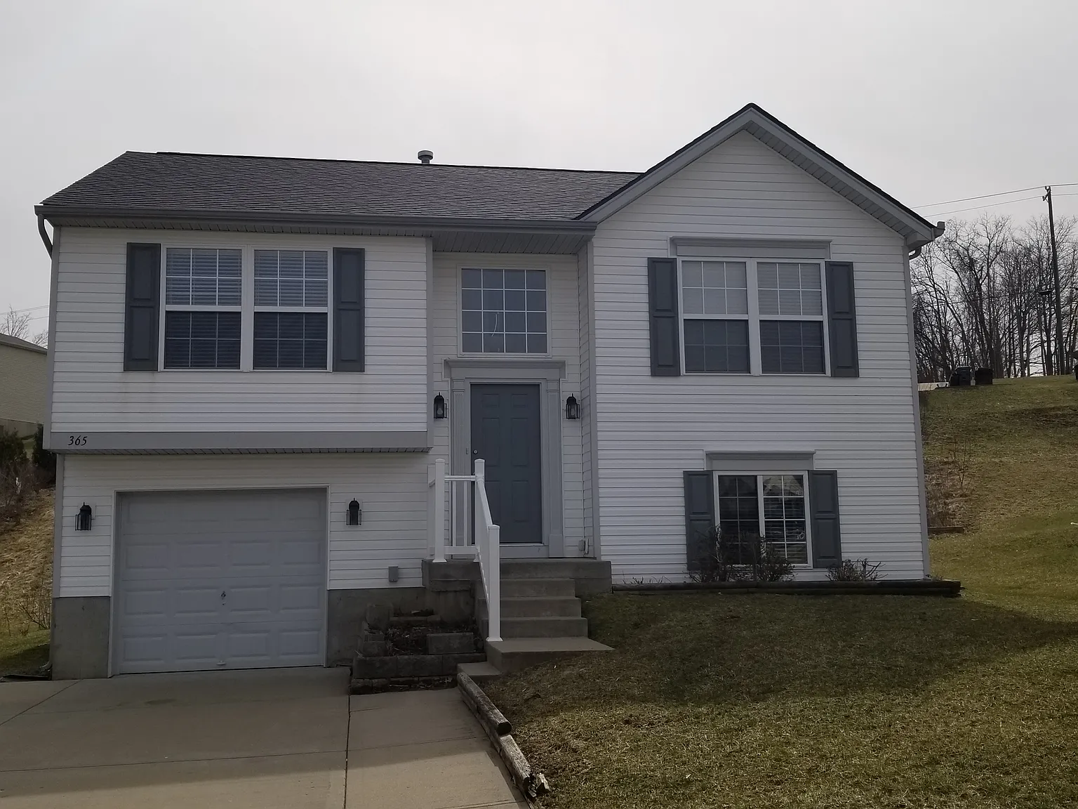 3 bed, 1540 sqft, $1,925 — Photo 1