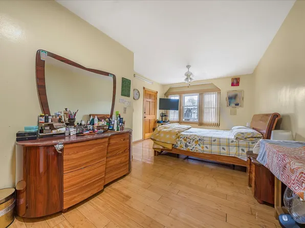 84-05 102nd Street image 14 of 31