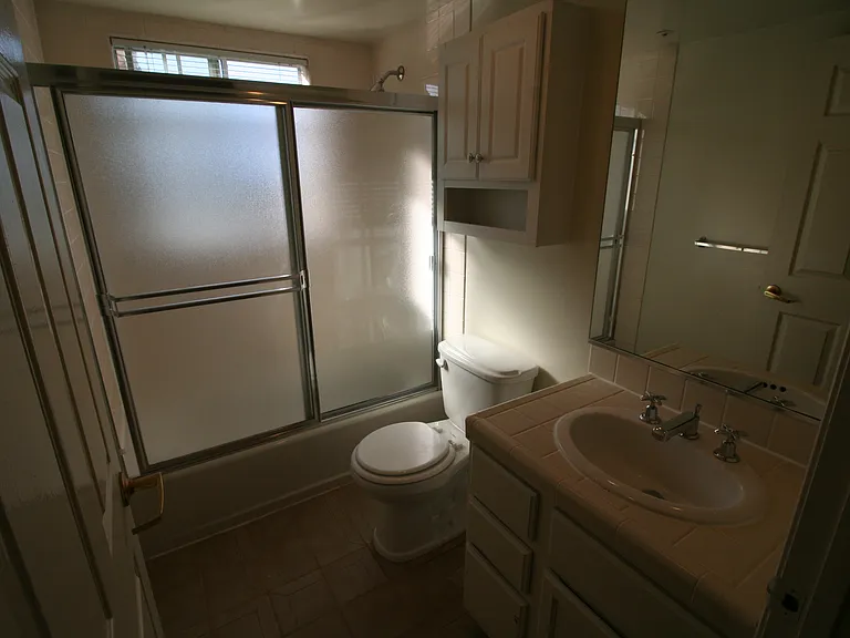 10387 Almayo Ave #1 — Photo 11
