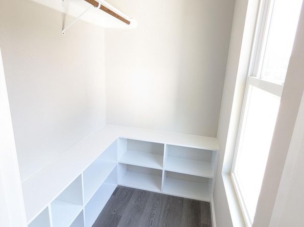 durham-north-carolina-2053884730 picture