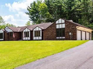 11951 Music St, Newbury, OH 44065