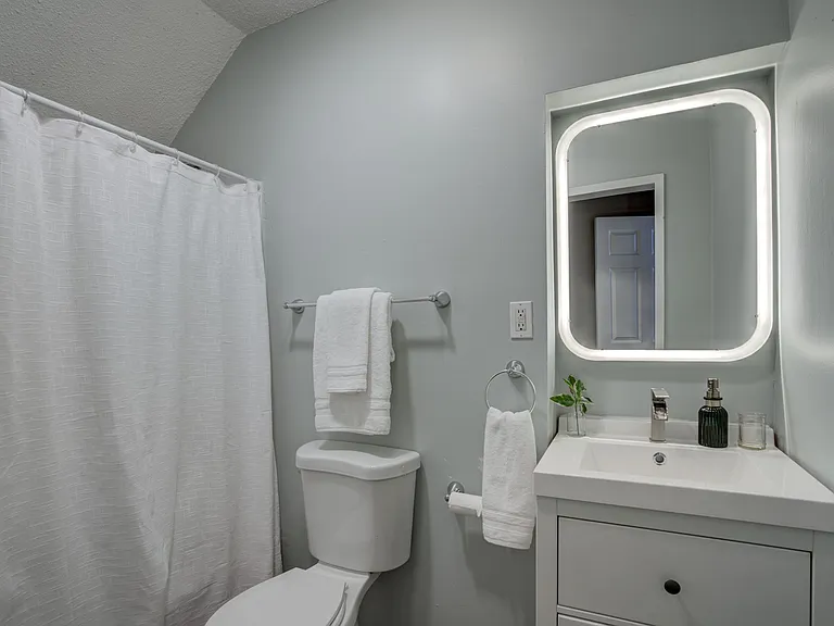 1505 Main St NE #2 — Photo 12
