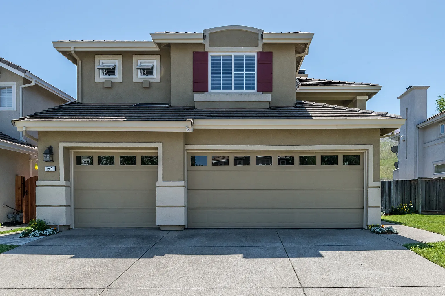 243 Stetson Dr photo 1