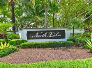 933 Falling Water Rd, Weston, FL 33326