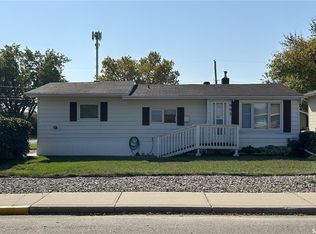902 Eva St, Estevan, SK S4A1P5