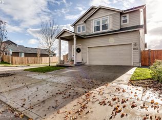 1952 Adelman Loop, Eugene, OR 97402