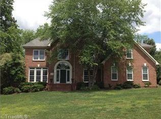 4703 Laurel Oaks Dr, Greensboro, NC 27406