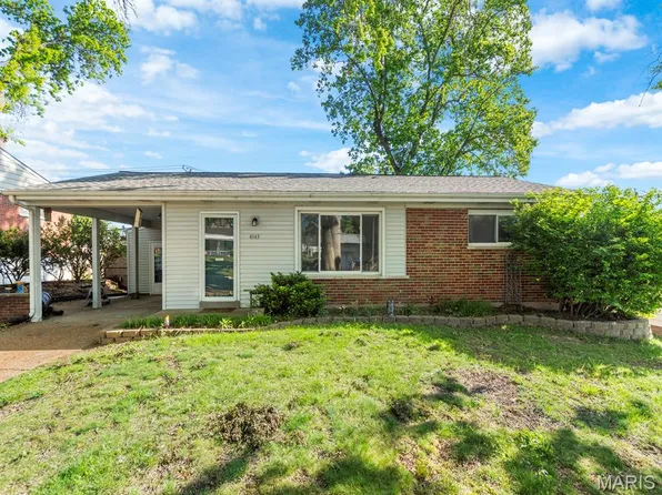 4343 Kay Ln, Saint Louis, MO 63123
