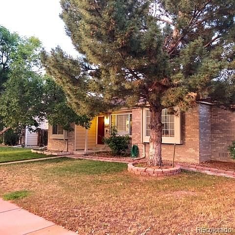 1st image of 4372 Malaya St