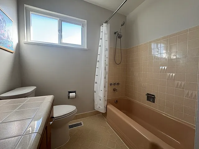 1928 Downey Pl — Photo 16
