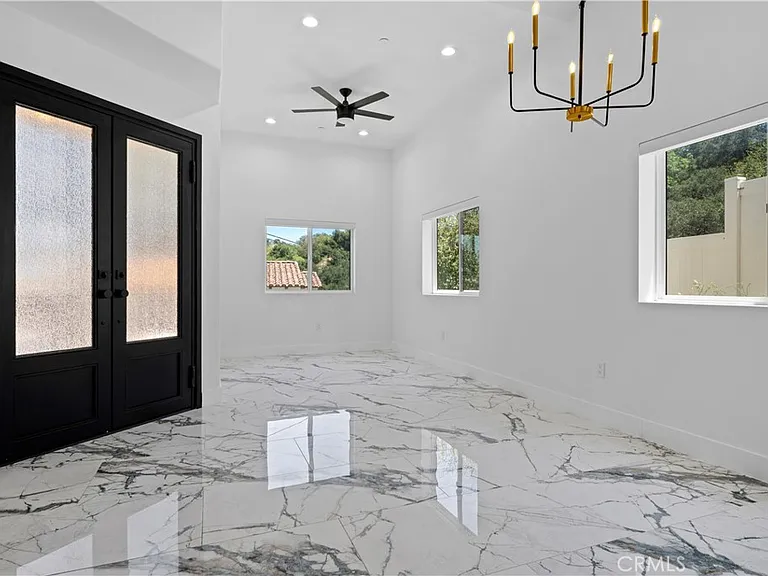 16355 Canon Ln — Photo 12
