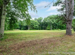 6315 S Brooks Rd, Fruitport, MI 49415