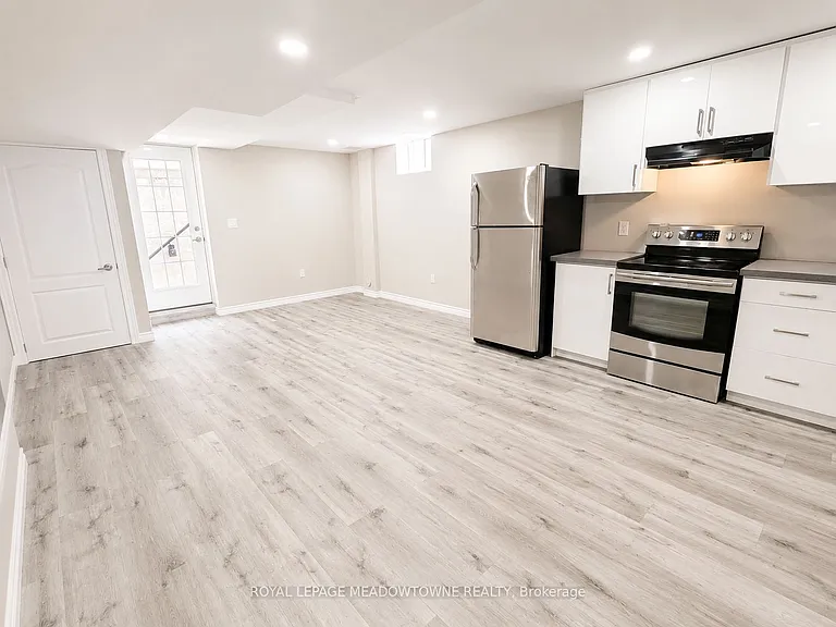 1600 Stevenson St #BASEMENT — Photo 7