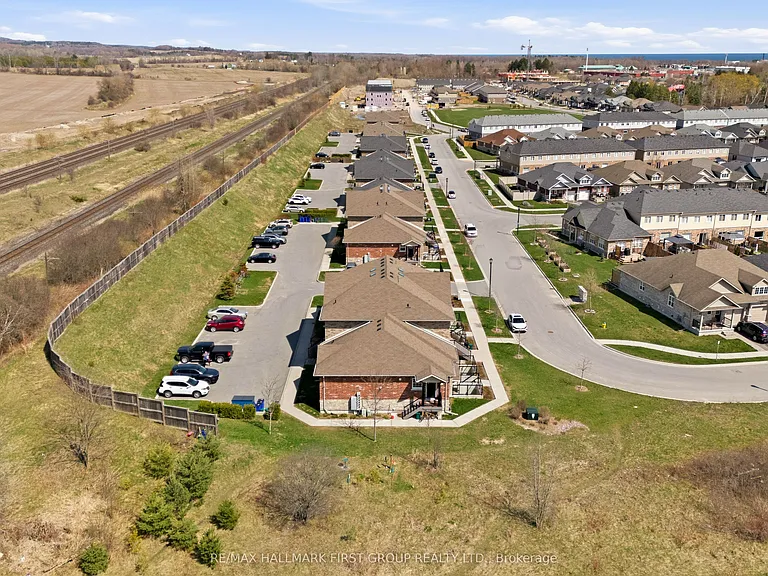 430 Lonsberry Dr #109 — Photo 31