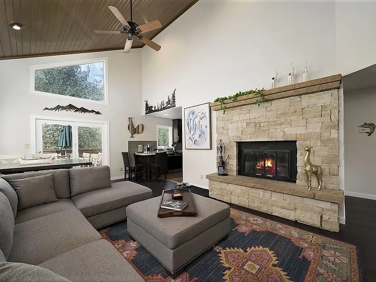 604 Little Chief Way #A — Photo 2
