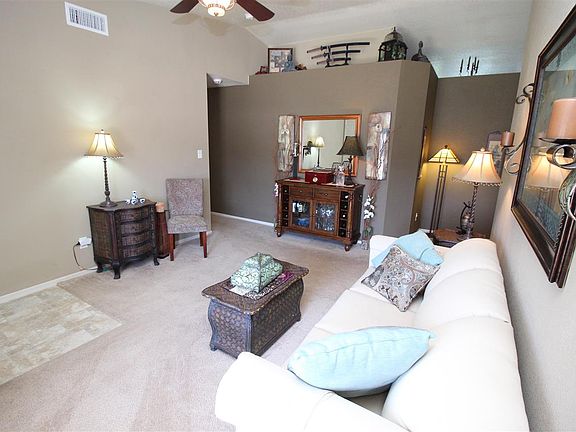 5th image of 7616 E 40th Pl