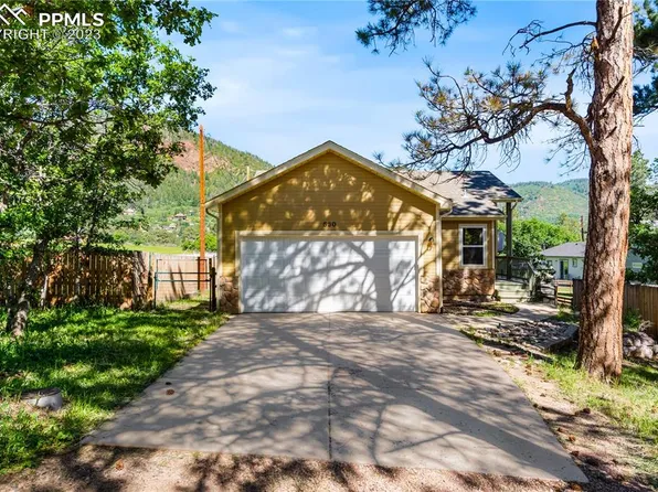 530 Fort Collins Dr, Palmer Lake, CO 80133