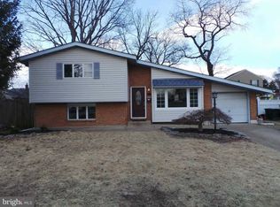 25 Engle Pl, Runnemede, NJ 08078