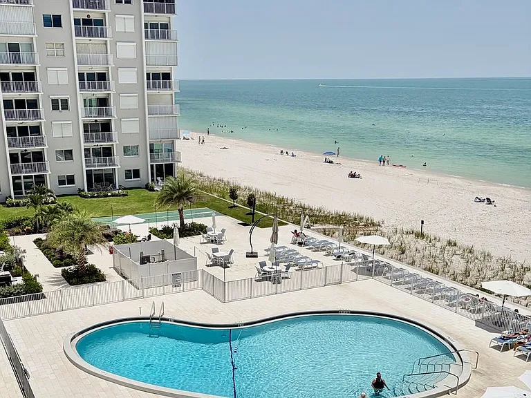 3443 Gulf Shore Blvd N #504 — Photo 4