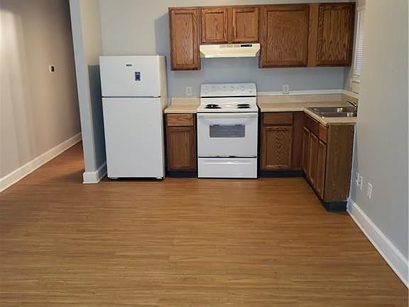 4th image of 2508 Columbia Ave