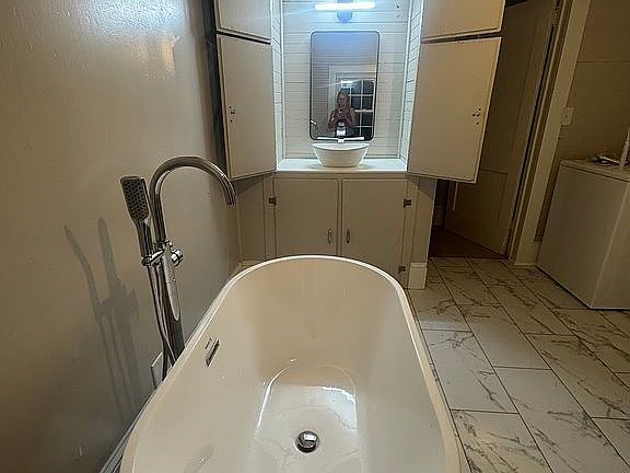 5th image of 1555 Arthur Corey Rd