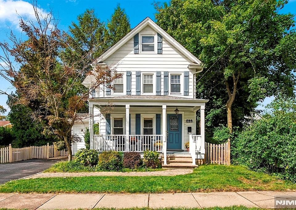 1st image of 436 Northern Parkway