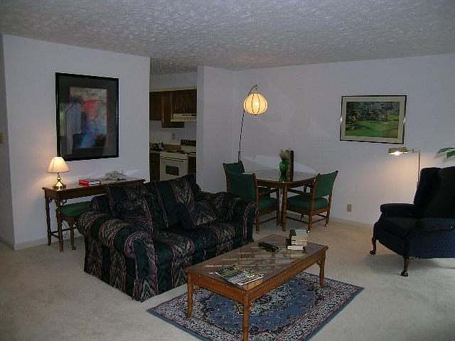 2nd image of 3-C Dogwood Terrace