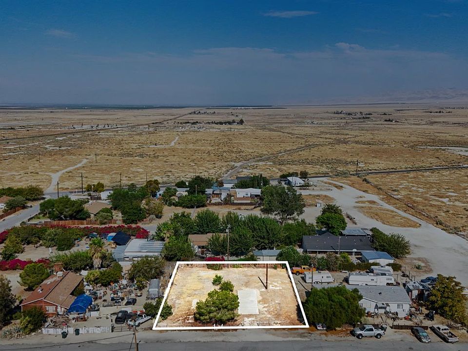 1st image of 908 Fresno St