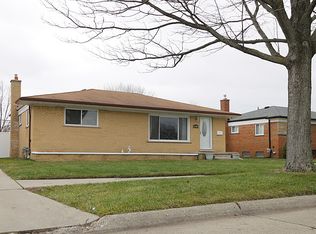 8406 Linda St, Warren, MI 48093