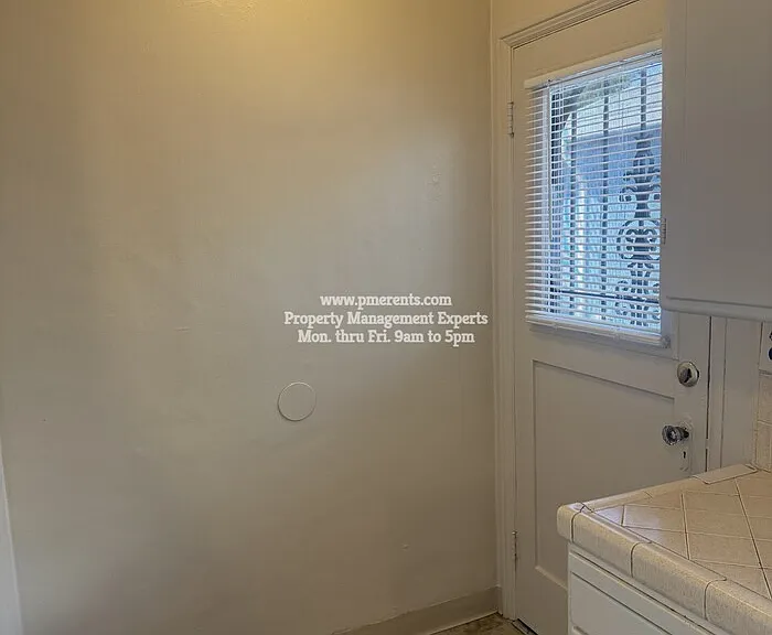 44 E Alder St — Photo 8