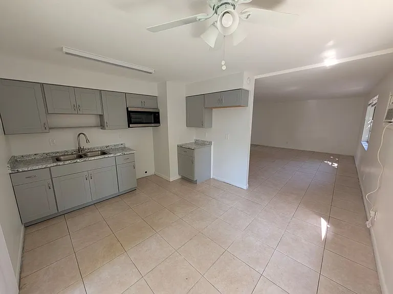 4453 Steven Rd #2 — Photo 3