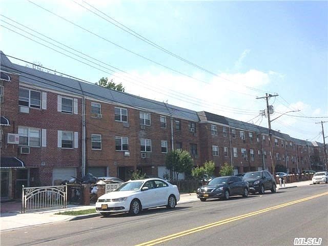 1st image of 25 Ave 130th St