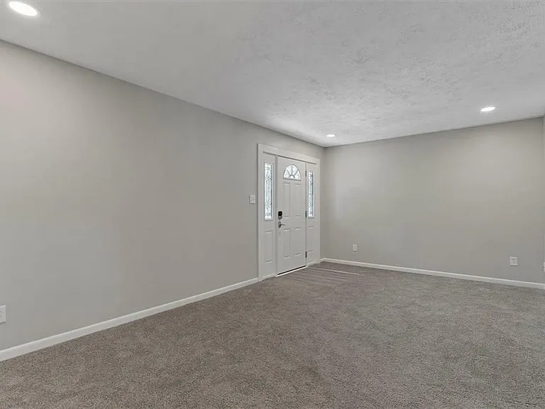 1543 Hardin Ave #1 — Photo 4