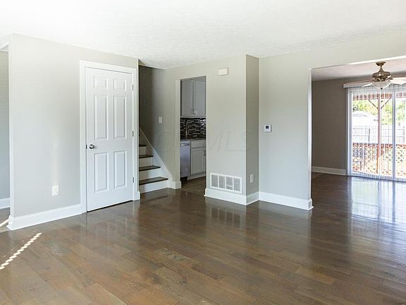 4th image of 8648 Fairbrook Ave