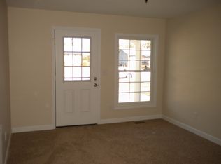 214 Sheffield Rd, Jacksonville, NC 28546