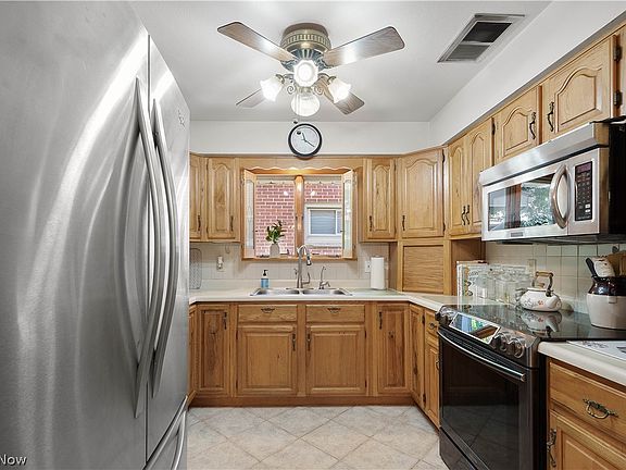 5th image of 318 Patterson Ln